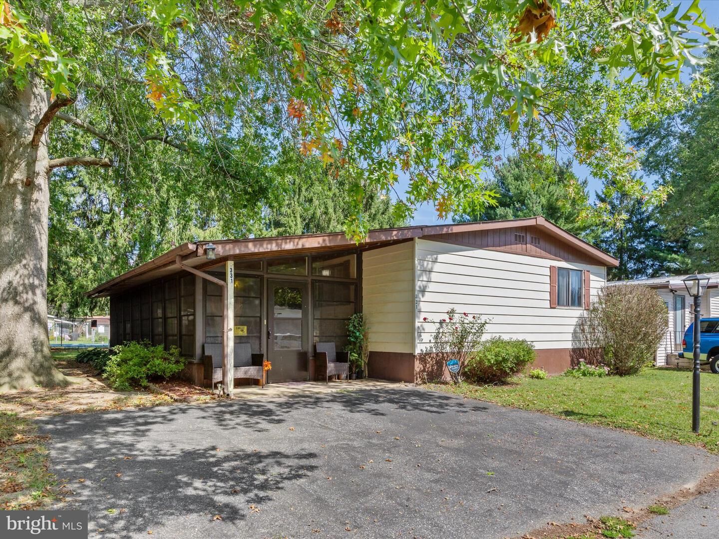 Property Photo:  331 Jean Bradley Circle 317  DE 19946 