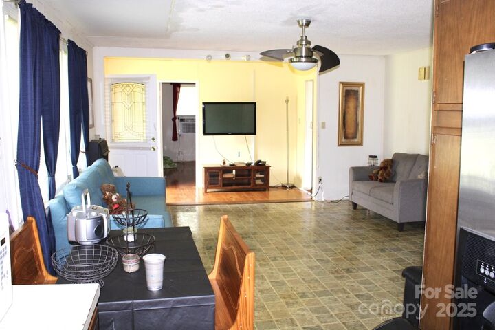 Property Photo: 4807 John Craig Road NC 28173