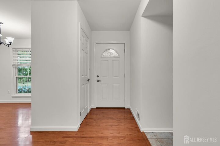 Property Photo:  171 Bristol Court  NJ 08857 