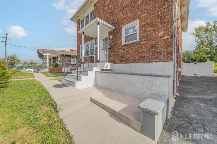 Property Photo:  54 Bergen Street  NJ 07008 