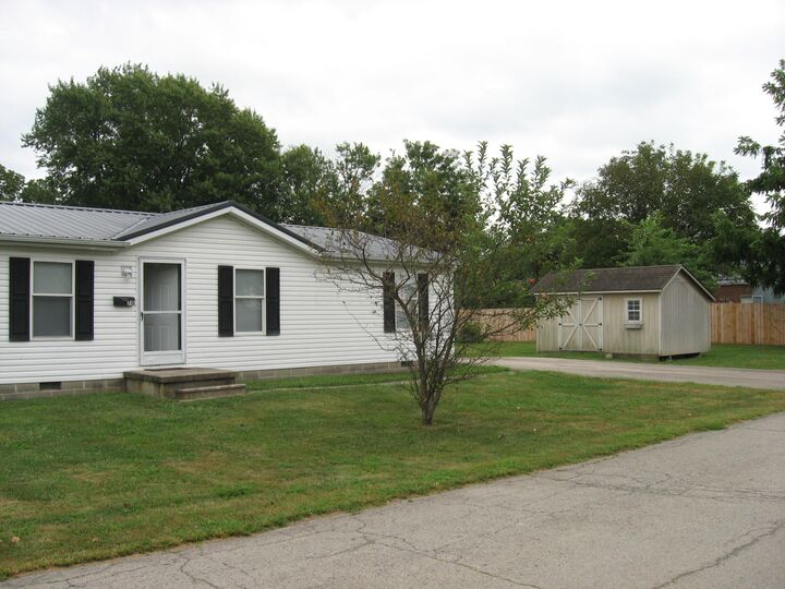 Property Photo: 70 Martin Place OH 45169