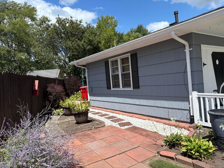 Property Photo: 103 Canterbury Drive OH 43140