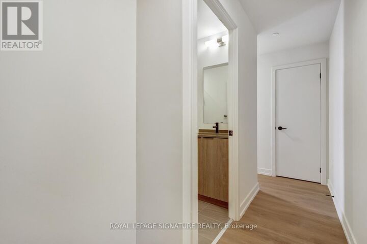 Property Photo:  181 Sterling Road 1221  ON M6R 2B2 
