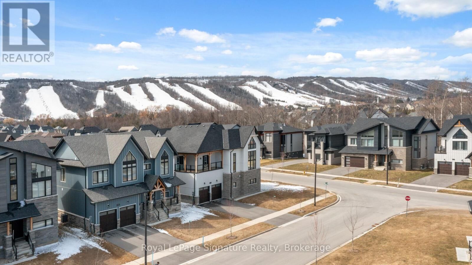 Property Photo:  101 Cattail Crescent  ON L9Y 5L3 