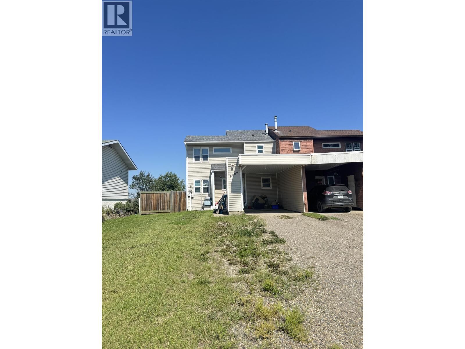 Photo de la propriété: 8906 107A Avenue BC V1J 5Z1