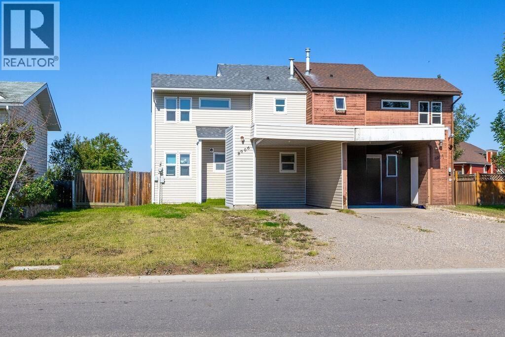 Photo de la propriété:  8906 107A Avenue  BC V1J 5Z1 