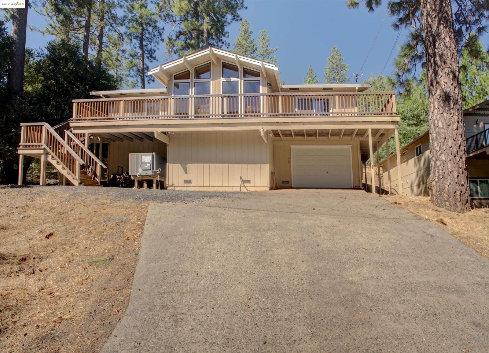 Property Photo:  13150 Wells Fargo Dr  CA 95321 