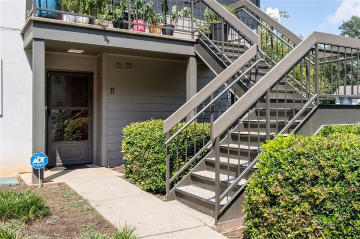 Property Photo: 11 Finch Trail NE GA 30308