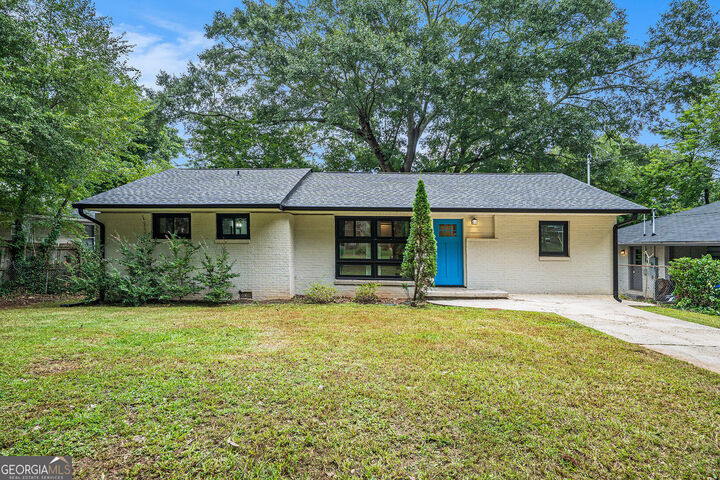 Property Photo: 2324 Ousley Court GA 30032