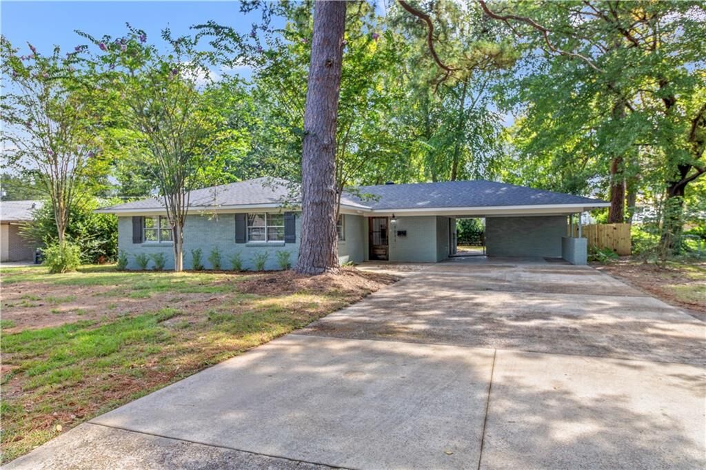 Property Photo:  1011 Oma Street  LA 71457 
