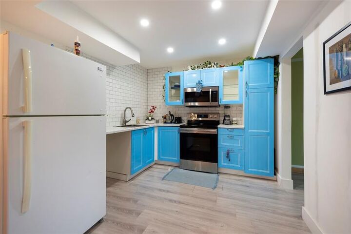 Property Photo: 8401 W Sample Rd 21 FL 33065