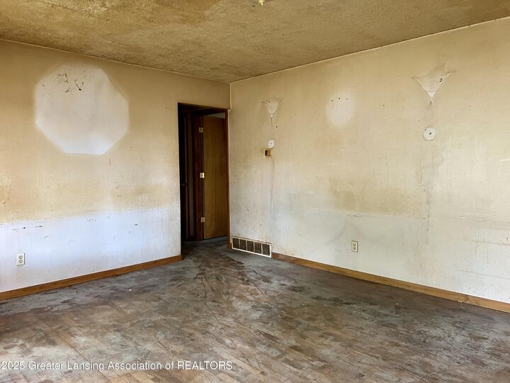 Property Photo: 4371 Rexford Avenue MI 48842