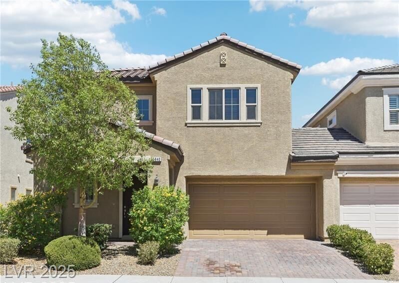 Property Photo: 5840 Amber Mesa Street NV 89148