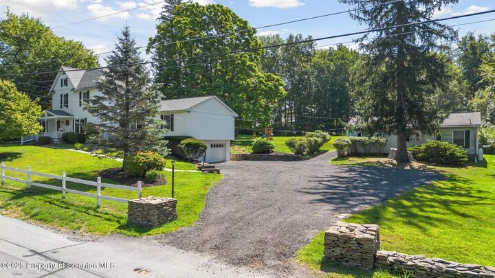 Property Photo: 106 Waverly Road PA 18414
