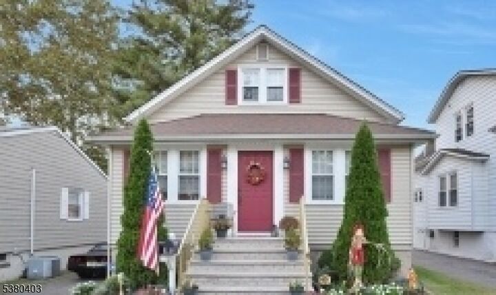 Property Photo: 84 Washington Ave NJ 07506