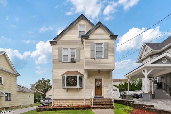 528 Anderson Ave  Wood-Ridge Boro NJ 07075 photo