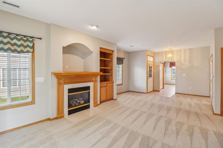 Property Photo: 3613 NE Cottonwood Lane IA 50021