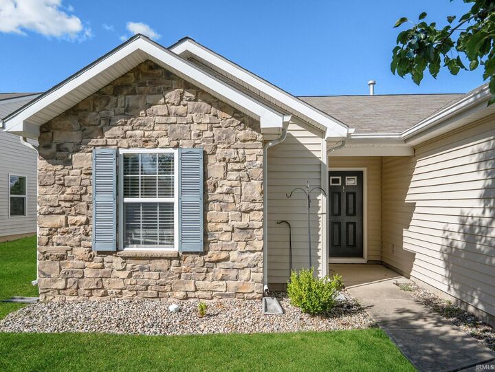 Property Photo:  11121 La Fortuna Way  IN 46783 