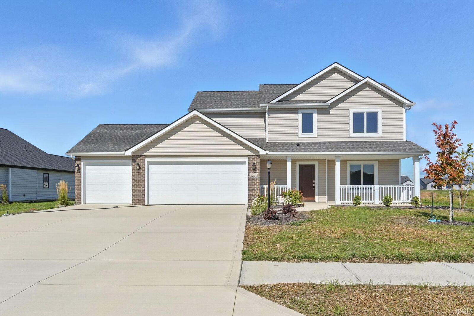 Property Photo:  885 Zenos Boulevard  IN 46818 