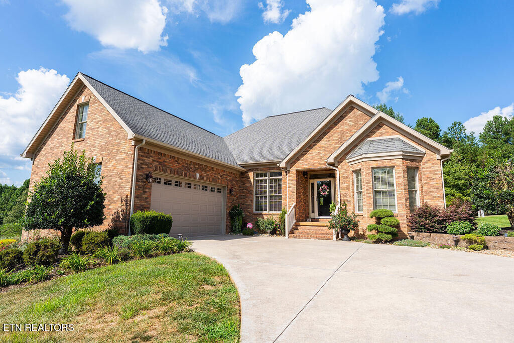 Property Photo:  499 Cromwell St  TN 37752 