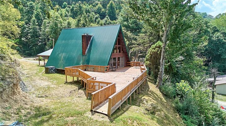 Property Photo: 39 Stollinball Road WV 25508