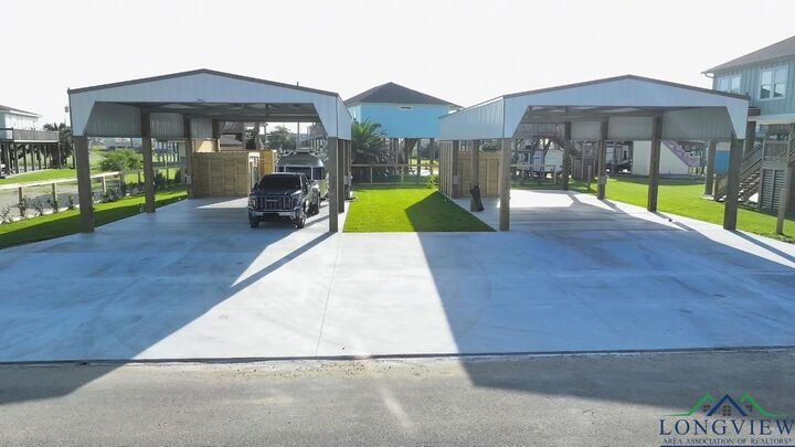 Property Photo: 834 & 838 Salt Cedar Ln TX 77650