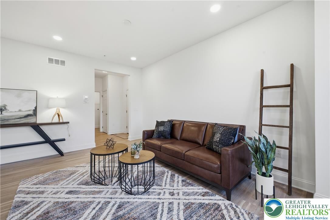 Property Photo: 868 Veneto Court 66 PA 18040
