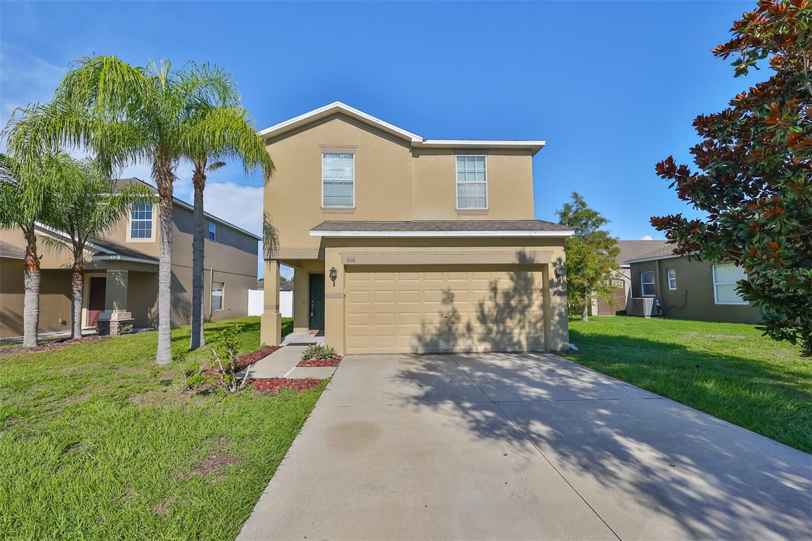 Property Photo:  510 Laguna Mill Drive  FL 33570 
