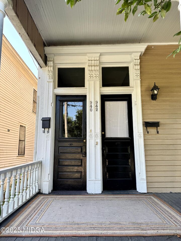 Property Photo: 940 Cole Street GA 31201