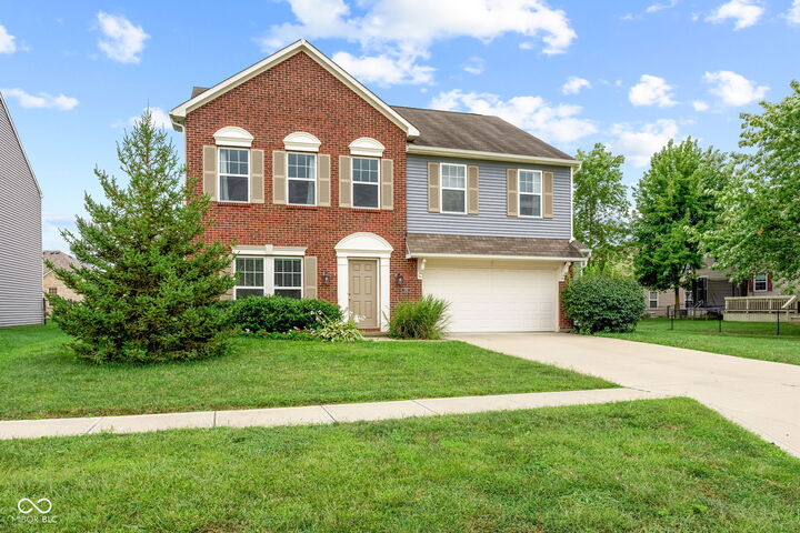 Property Photo: 1265 Blue Haven Way IN 46143