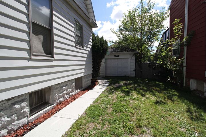 Property Photo: 321 Cass Street MI 48161