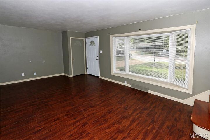 Property Photo:  7001 Circleview Drive  MO 63123 