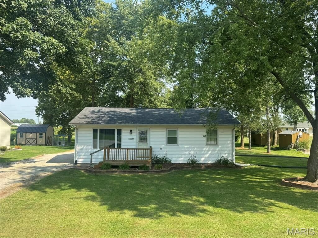 Property Photo:  1004 Park Street  MO 63456 