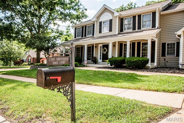 Property Photo: 2581 Christopher Oaks Court MO 63129
