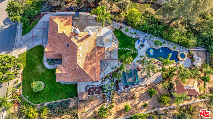 Property Photo:  22239 Rolling Ridge Drive  CA 91350 