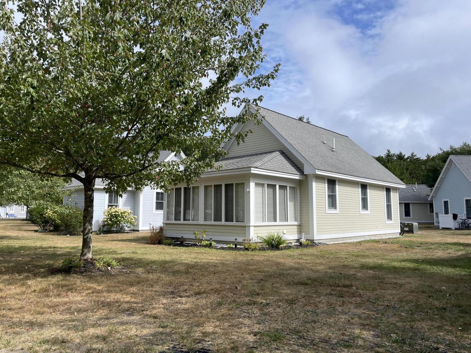 Property Photo: 454 Post Road 490 ME 04090