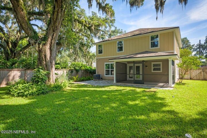 Property Photo: 11728 St Josephs Road FL 32223