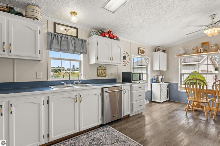 Property Photo: 4433 Hamlin Road MI 49637