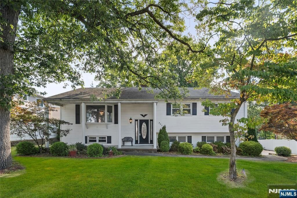 Property Photo: 530 Forest Avenue NJ 07652