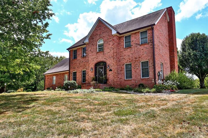 906 Ridgewood Drive  Maysville KY 41056 photo