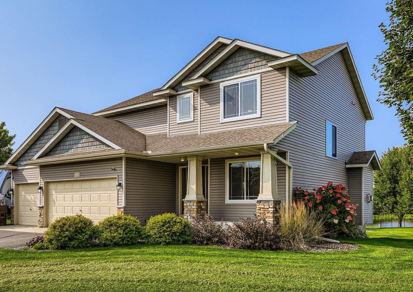 Property Photo:  5001 Kama Lane NE  MN 55301 