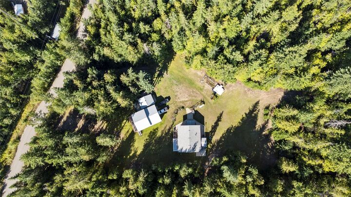 Property Photo:  6803 Magna Bay Drive  BC V0E 1M7 