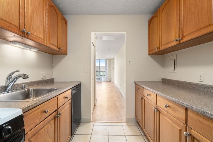 Property Photo: 33 Pond Streeet 1224 MA 02445