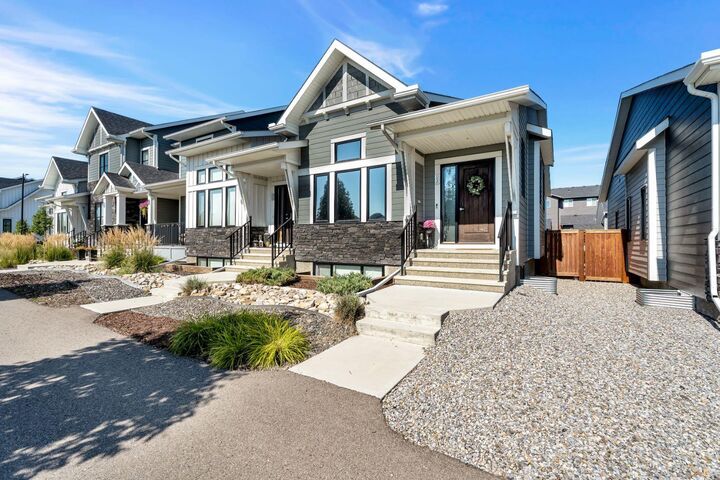 Property Photo:  24 Darcy Boulevard  AB T1S 5S7 