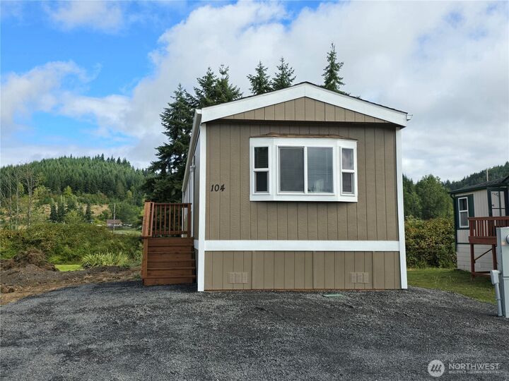 Property Photo:  104  Heidger Lane  WA 98531 