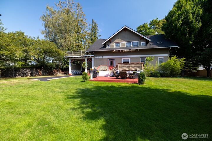 Property Photo: 1011 Caveness Drive WA 98531
