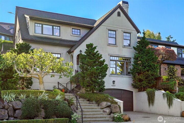 4525  55th Avenue NE  Seattle WA 98105 photo