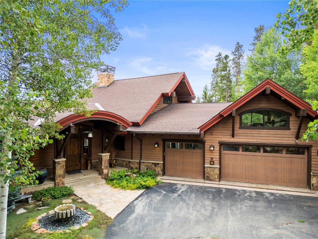 Property Photo: 125 Two Cabins Drive CO 80498