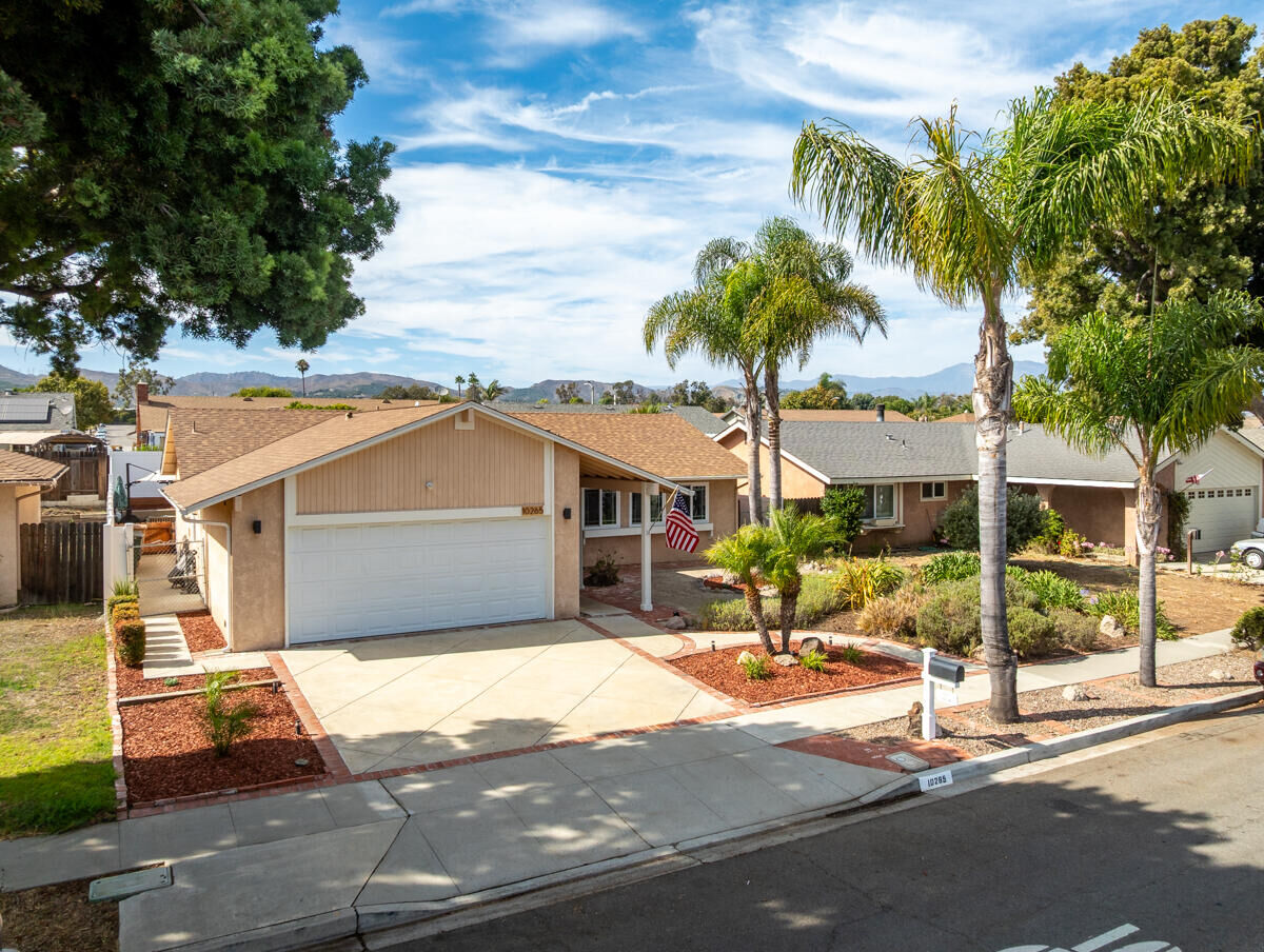 Property Photo: 10265 Darling Road CA 93004