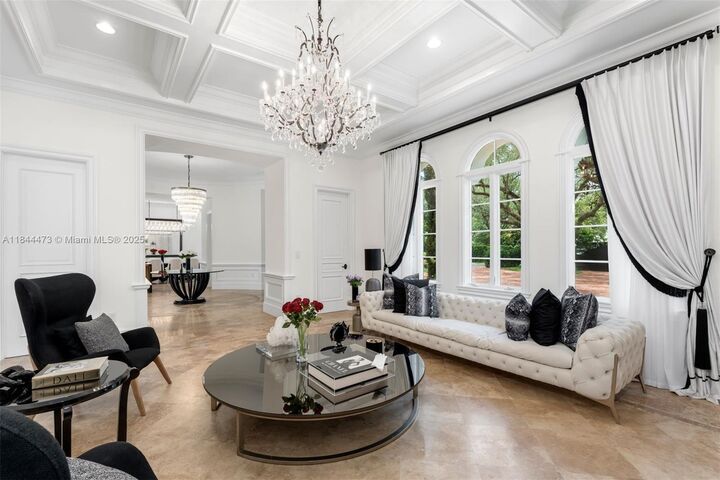 Property Photo:  5001 Pine Dr  FL 33143 